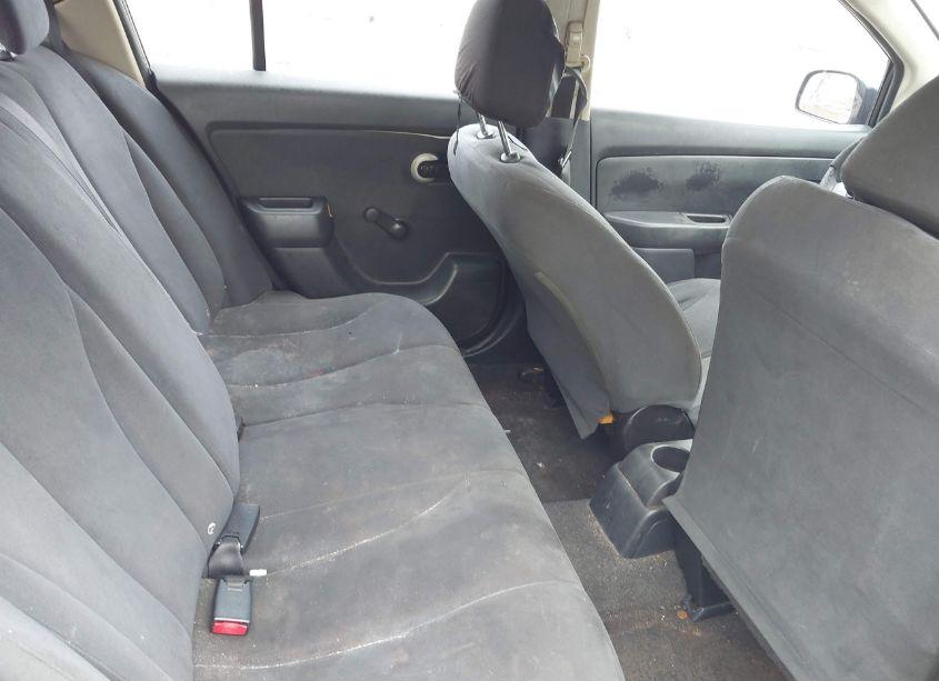 Photo 8 of 2009 Nissan Versa 1.8S (VIN 3N1BC13E59L490323)