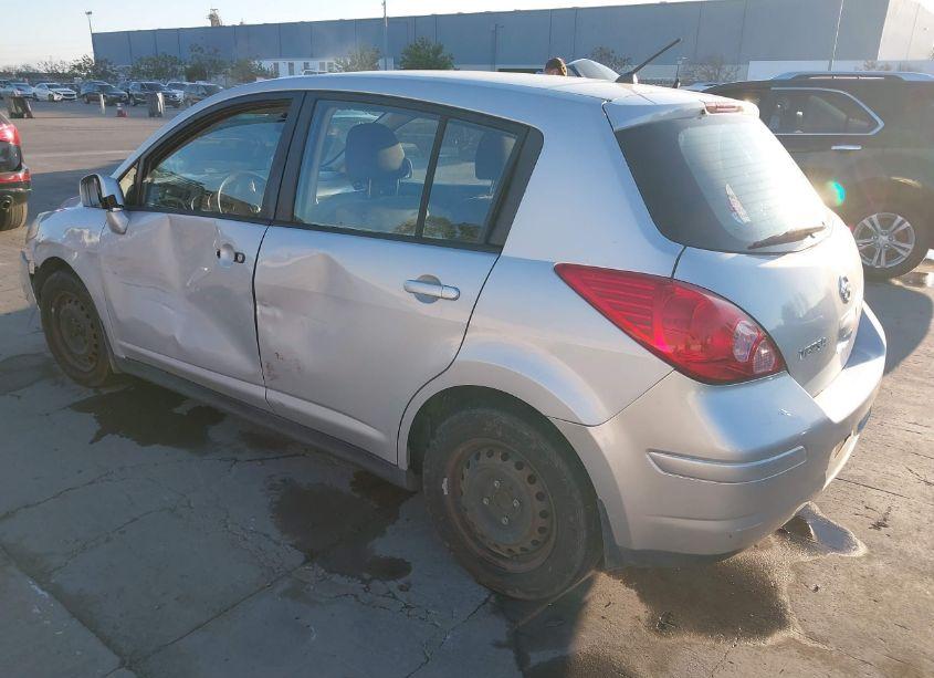 Photo 3 of 2007 Nissan Versa 1.8S (VIN 3N1BC13E67L384282)