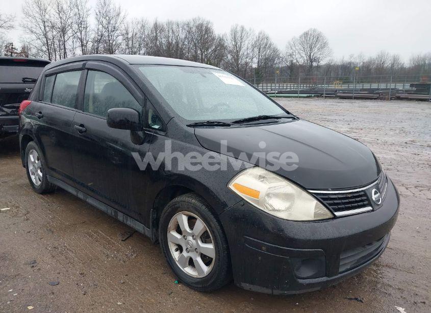 2007 Nissan Versa 1.8SL (VIN 3N1BC13E67L407351) main photo