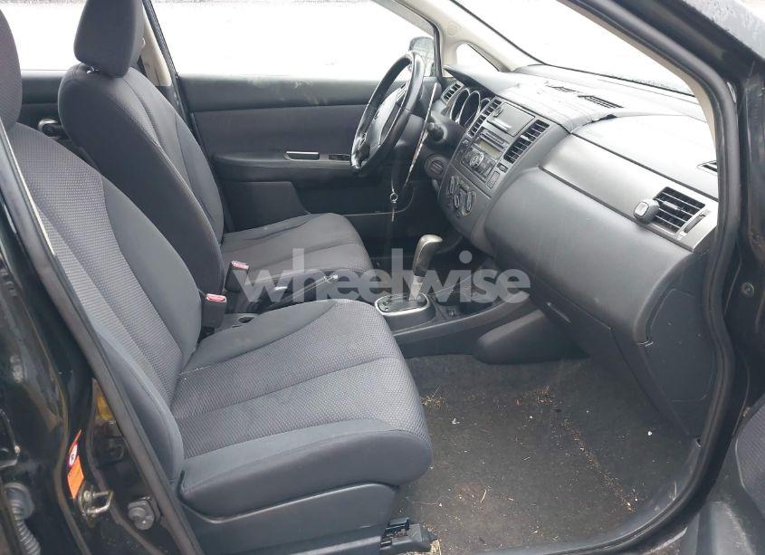 Photo 5 of 2007 Nissan Versa 1.8SL (VIN 3N1BC13E67L407351)