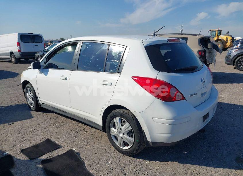 Photo 3 of 2008 Nissan Versa 1.8S (VIN 3N1BC13E68L379679)