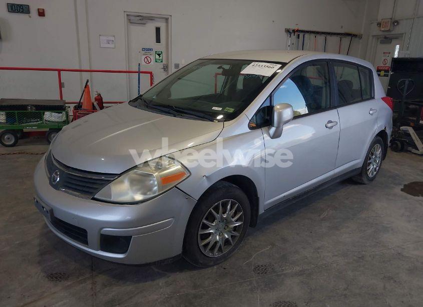 Photo 2 of 2008 Nissan Versa 1.8S (VIN 3N1BC13E68L395932)