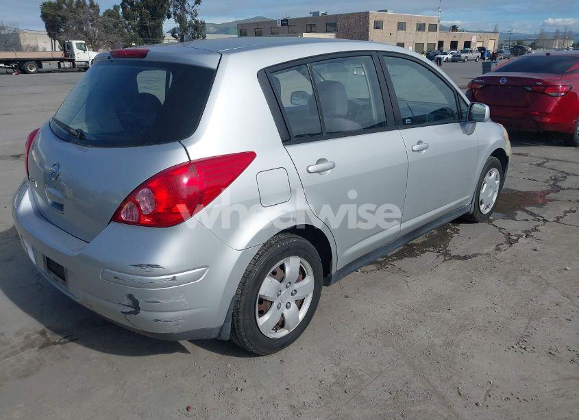 Photo 4 of 2008 Nissan Versa 1.8S (VIN 3N1BC13E68L401616)