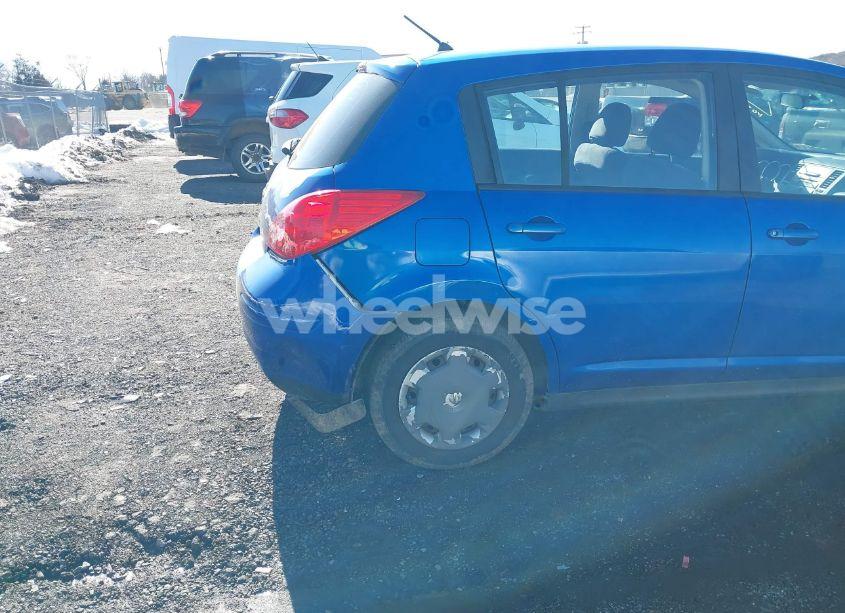 Photo 13 of 2009 Nissan Versa 1.8S (VIN 3N1BC13E69L370949)