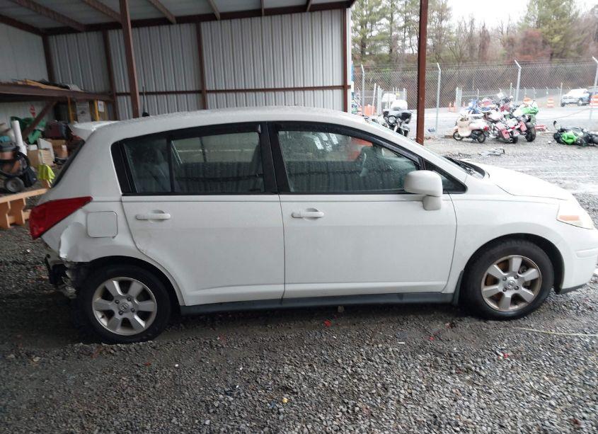 Photo 13 of 2009 Nissan Versa 1.8SL (VIN 3N1BC13E69L382664)