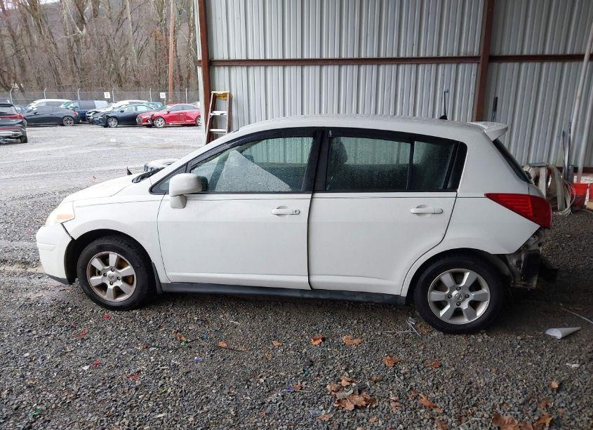 Photo 14 of 2009 Nissan Versa 1.8SL (VIN 3N1BC13E69L382664)