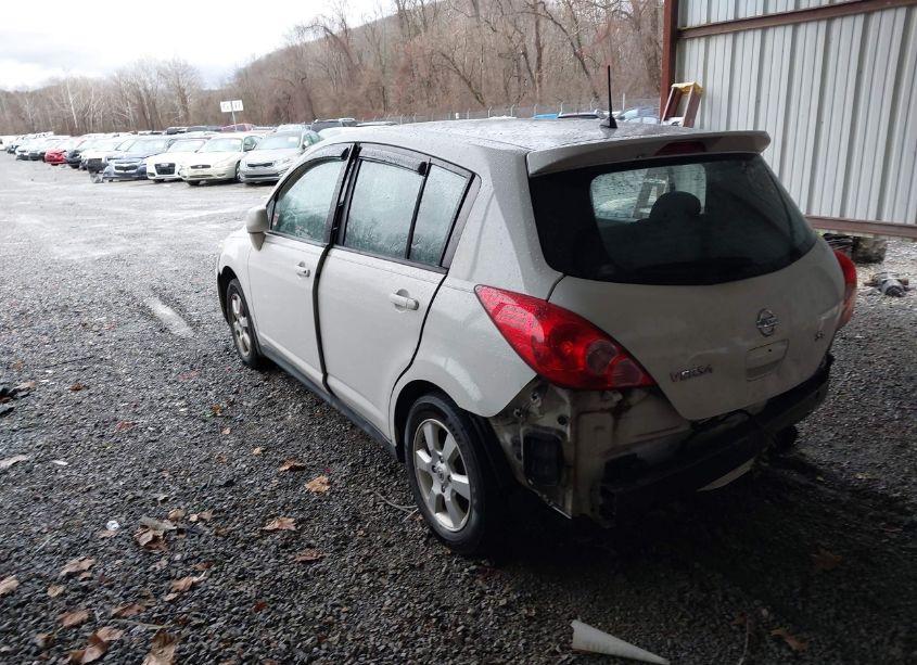 Photo 3 of 2009 Nissan Versa 1.8SL (VIN 3N1BC13E69L382664)