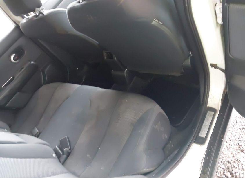 Photo 8 of 2009 Nissan Versa 1.8SL (VIN 3N1BC13E69L382664)