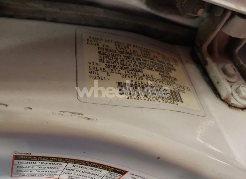 Photo 9 of 2009 Nissan Versa 1.8S (VIN 3N1BC13E69L386083)