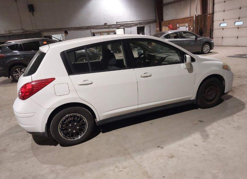 Photo 4 of 2009 Nissan Versa 1.8S (VIN 3N1BC13E69L412195)