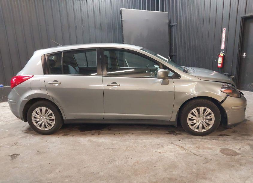 Photo 13 of 2009 Nissan Versa 1.8S (VIN 3N1BC13E69L457797)