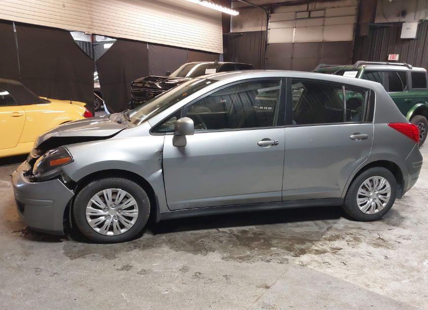 Photo 14 of 2009 Nissan Versa 1.8S (VIN 3N1BC13E69L457797)