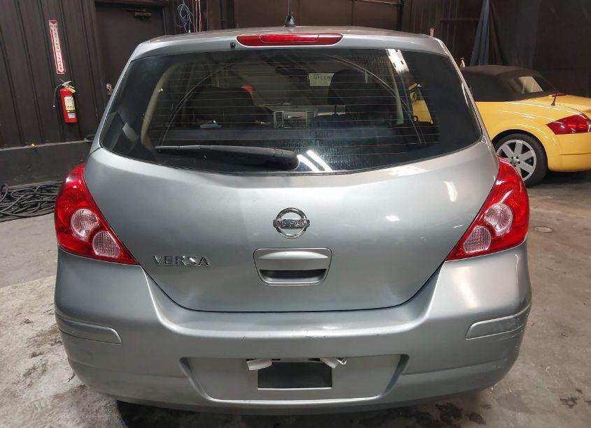Photo 16 of 2009 Nissan Versa 1.8S (VIN 3N1BC13E69L457797)