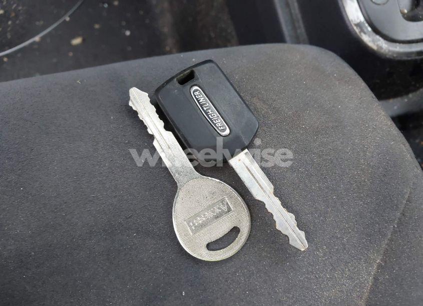 Photo 11 of 2009 Nissan Versa 1.8S (VIN 3N1BC13E69L496194)