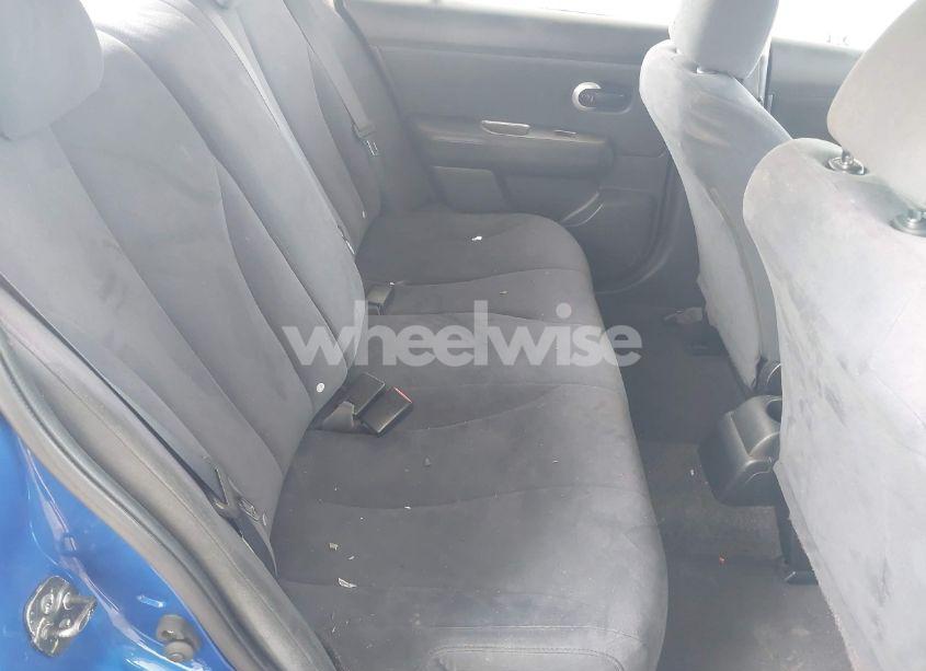 Photo 8 of 2009 Nissan Versa 1.8S (VIN 3N1BC13E69L497622)