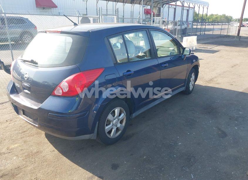 Photo 4 of 2007 Nissan Versa 1.8SL (VIN 3N1BC13E77L365000)