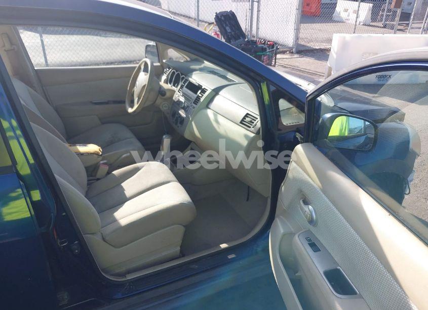 Photo 5 of 2007 Nissan Versa 1.8SL (VIN 3N1BC13E77L365000)