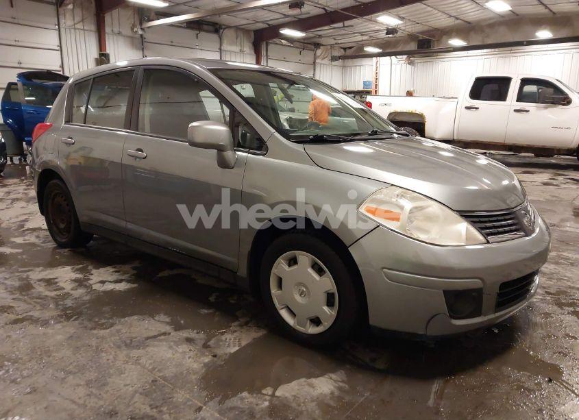 2007 Nissan Versa 1.8S (VIN 3N1BC13E77L393234) main photo
