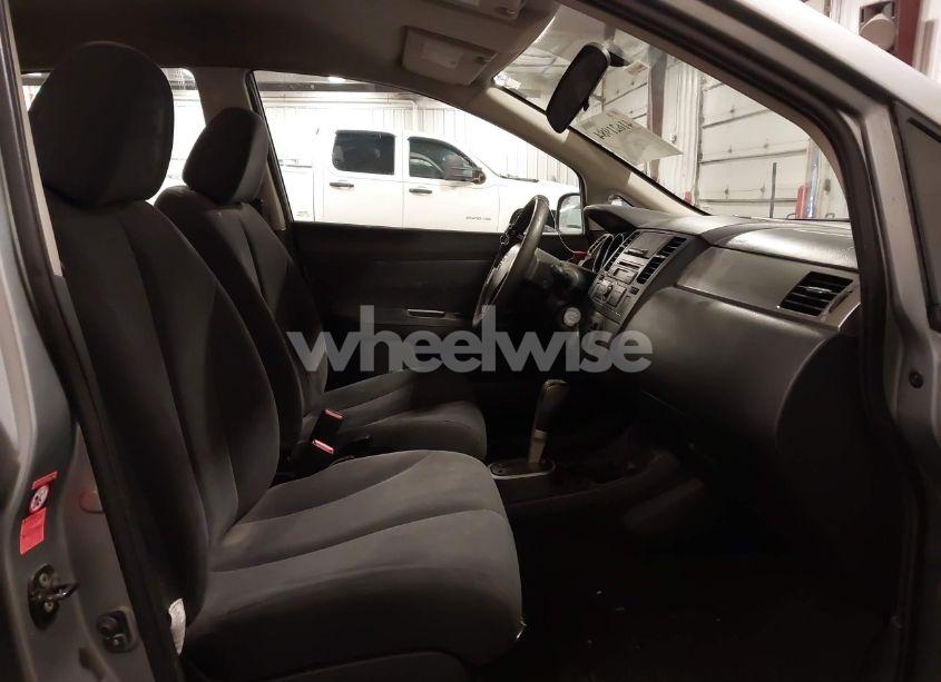 Photo 5 of 2007 Nissan Versa 1.8S (VIN 3N1BC13E77L393234)