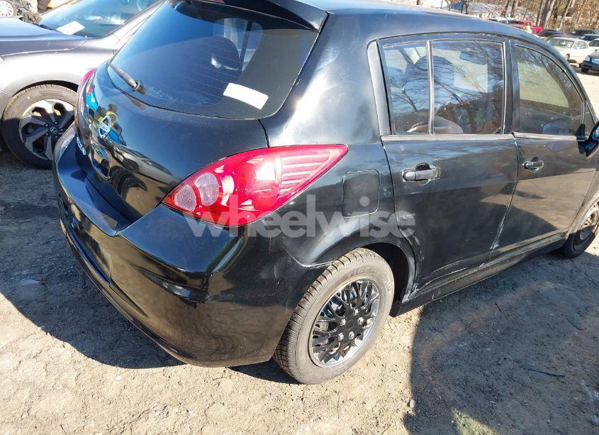 Photo 4 of 2008 Nissan Versa 1.8S (VIN 3N1BC13E78L371235)