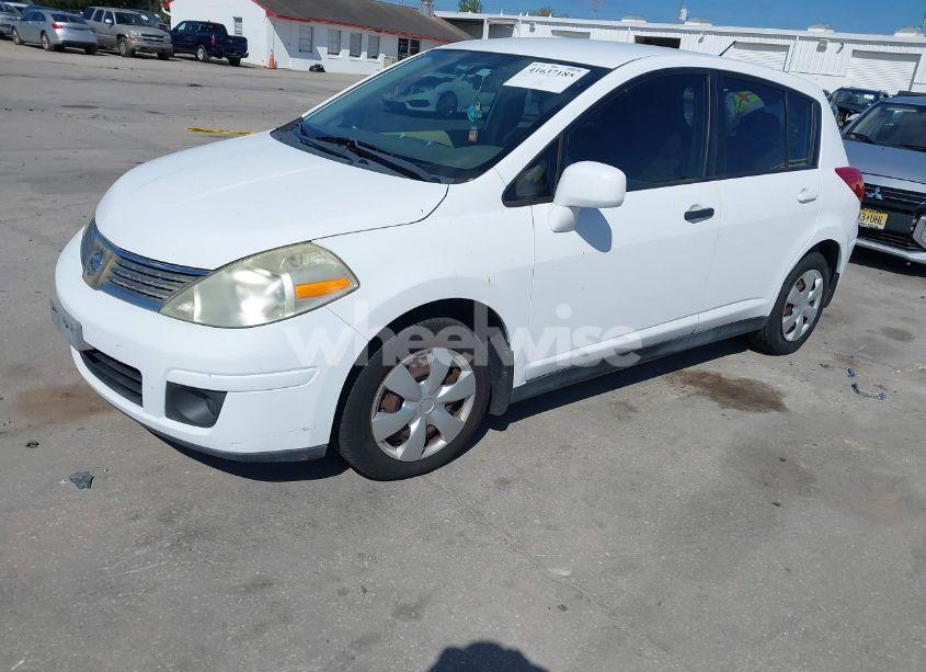 Photo 2 of 2008 Nissan Versa 1.8S (VIN 3N1BC13E78L459931)