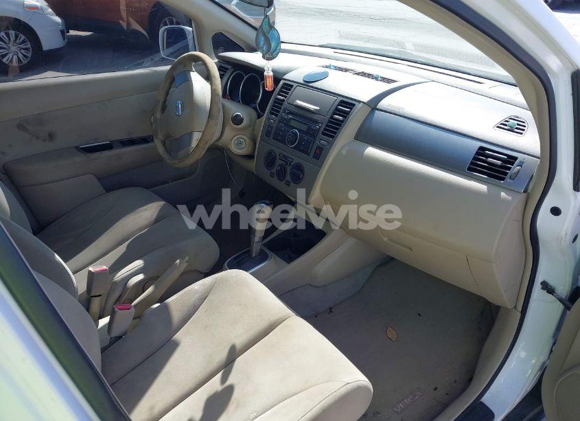 Photo 5 of 2008 Nissan Versa 1.8S (VIN 3N1BC13E78L459931)