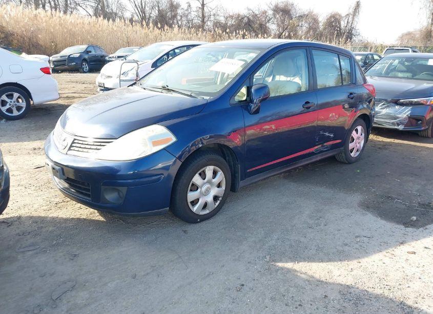 Photo 2 of 2009 Nissan Versa 1.8S (VIN 3N1BC13E79L351844)