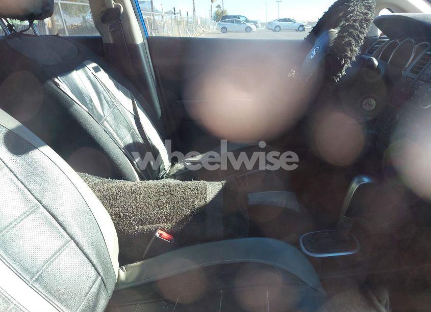 Photo 5 of 2009 Nissan Versa 1.8S (VIN 3N1BC13E79L366246)