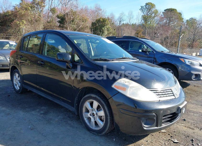 2009 Nissan Versa 1.8SL (VIN 3N1BC13E79L406888) main photo