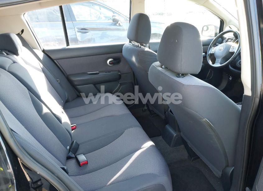 Photo 8 of 2009 Nissan Versa 1.8SL (VIN 3N1BC13E79L406888)