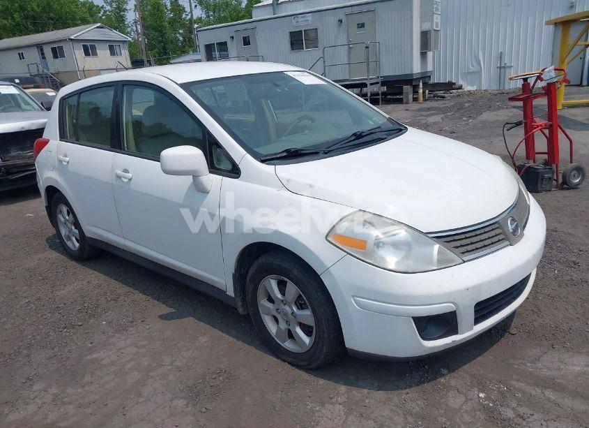 2009 Nissan Versa 1.8SL (VIN 3N1BC13E79L409516) main photo