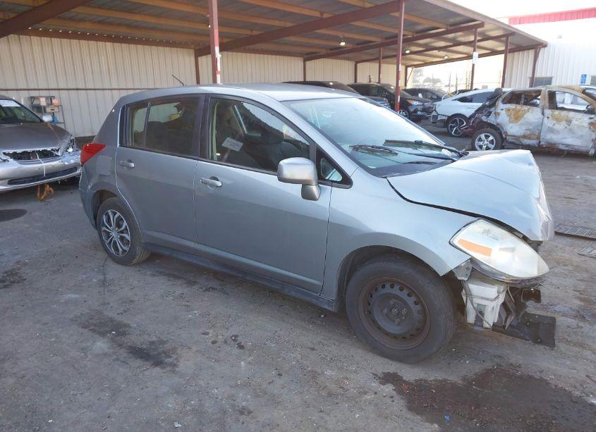 2009 Nissan Versa 1.8S (VIN 3N1BC13E79L429250) main photo