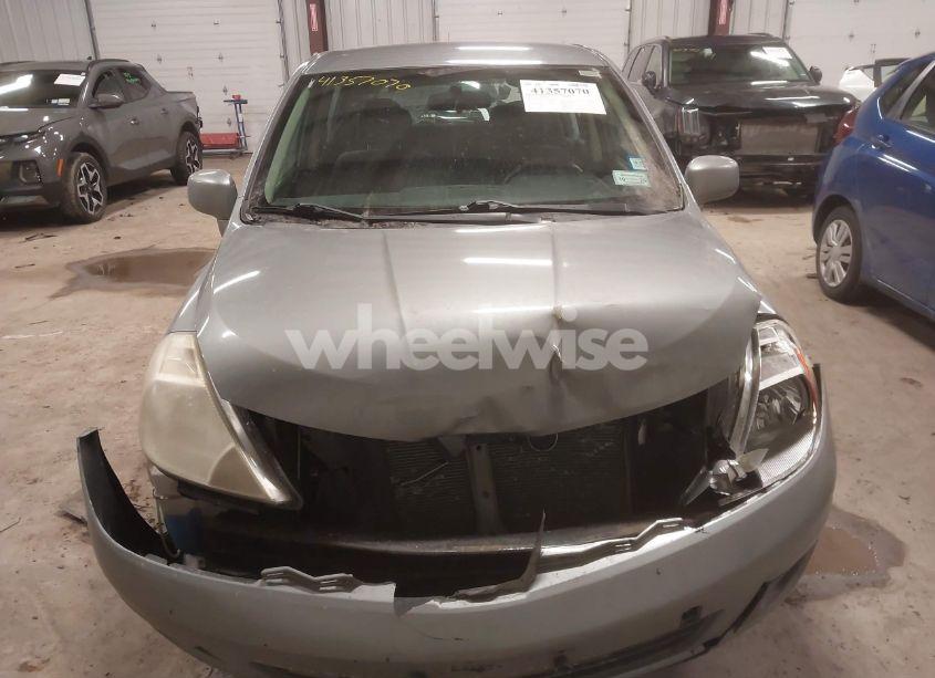 Photo 12 of 2009 Nissan Versa 1.8S (VIN 3N1BC13E79L443021)