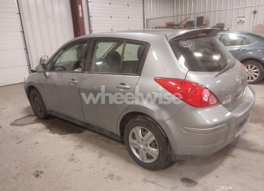 Photo 3 of 2009 Nissan Versa 1.8S (VIN 3N1BC13E79L443021)