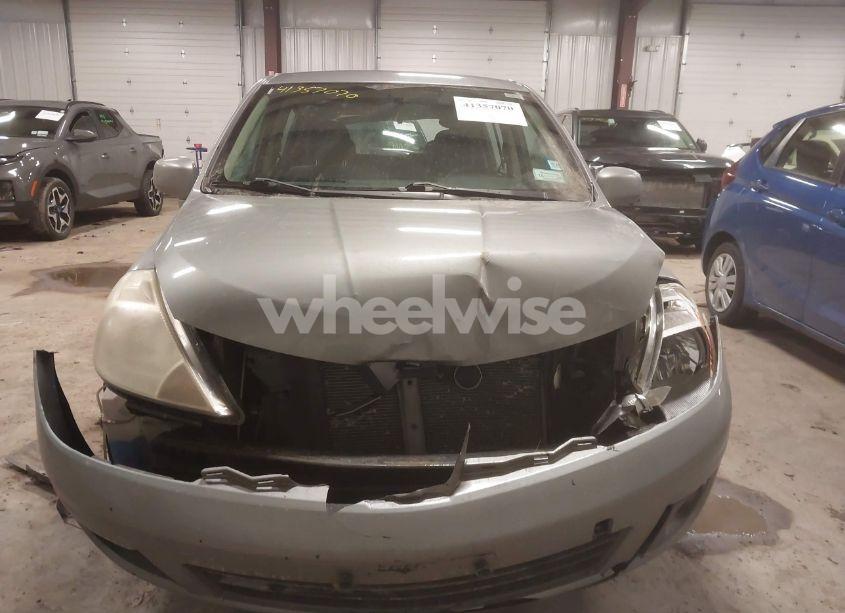 Photo 6 of 2009 Nissan Versa 1.8S (VIN 3N1BC13E79L443021)