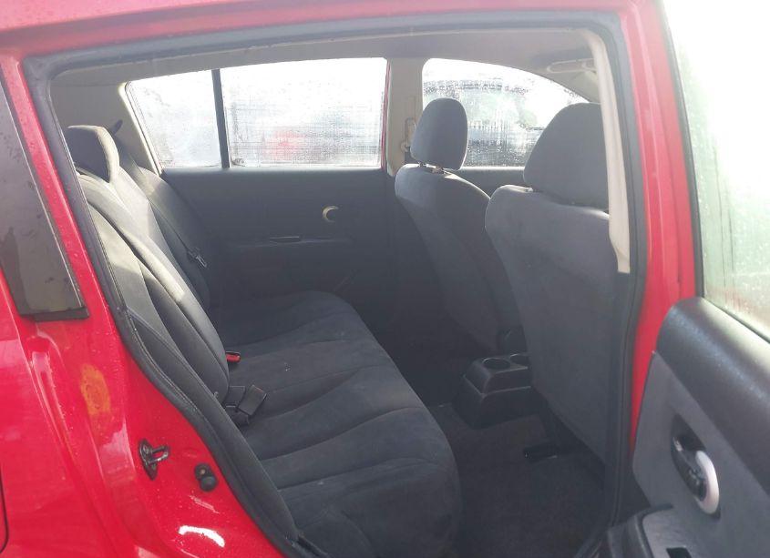 Photo 8 of 2009 Nissan Versa 1.8S (VIN 3N1BC13E79L448042)