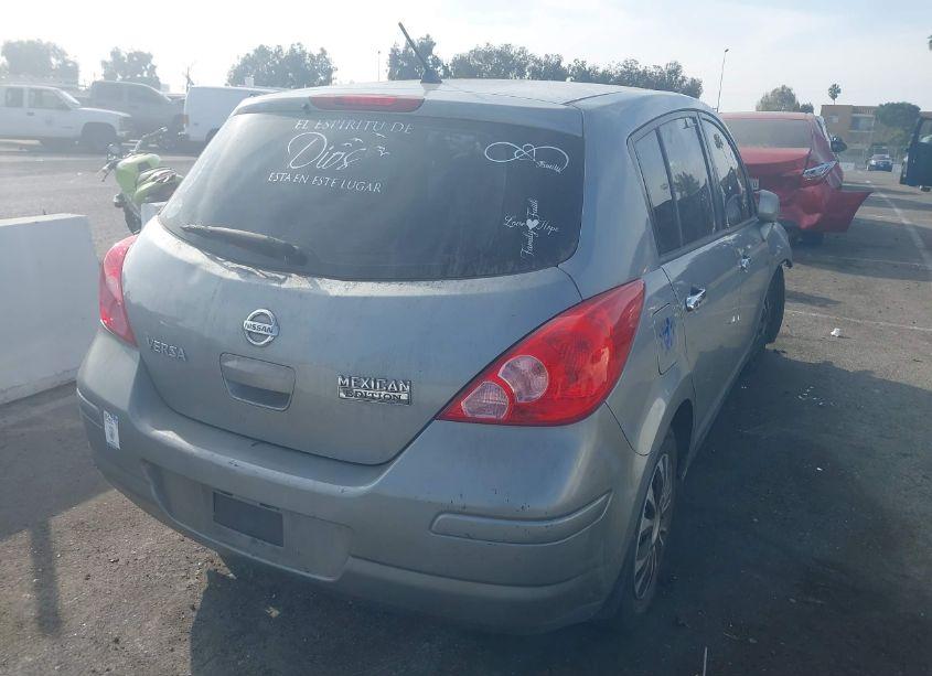Photo 4 of 2009 Nissan Versa 1.8S (VIN 3N1BC13E79L449658)