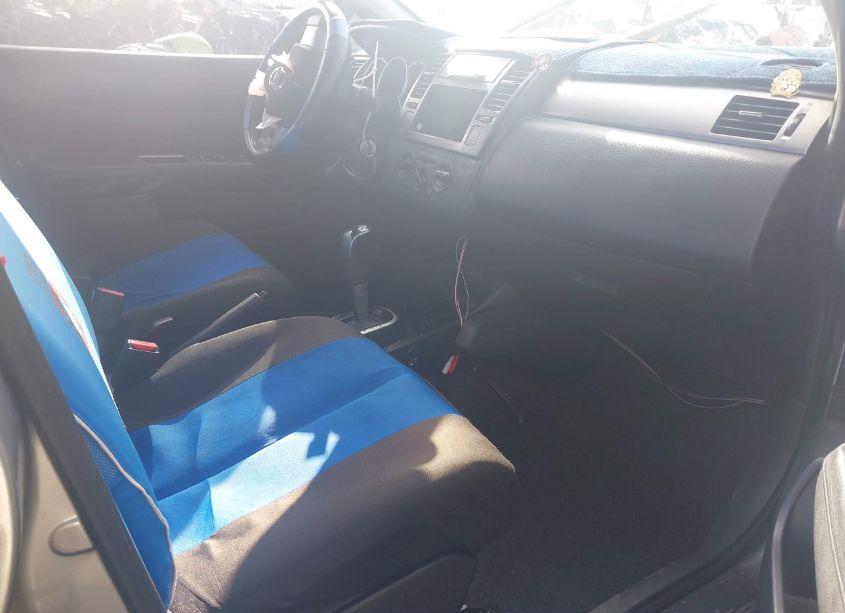 Photo 5 of 2009 Nissan Versa 1.8S (VIN 3N1BC13E79L449658)