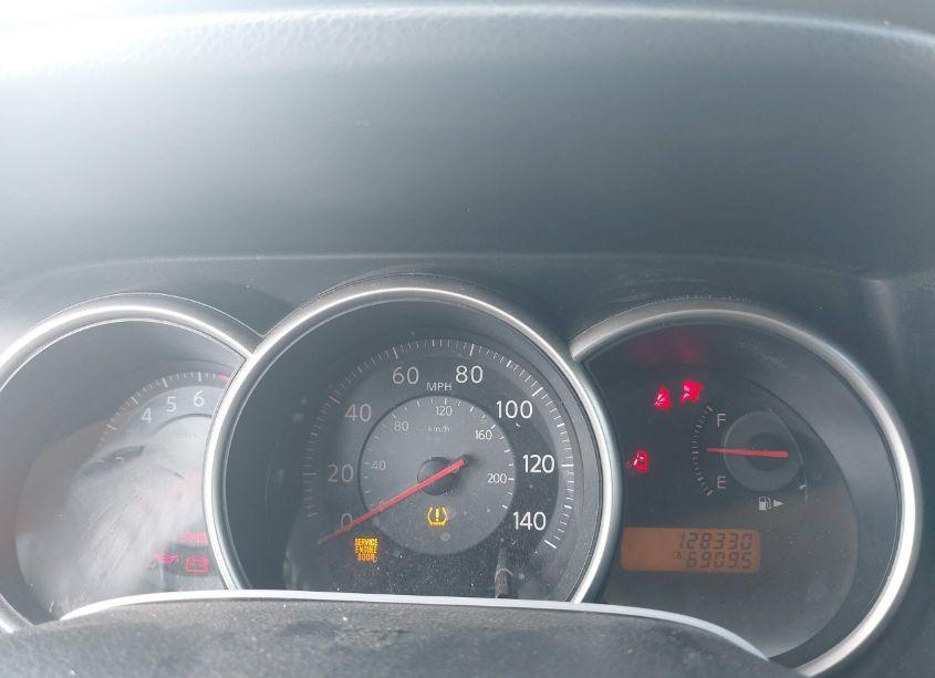 Photo 7 of 2009 Nissan Versa 1.8S (VIN 3N1BC13E79L449658)