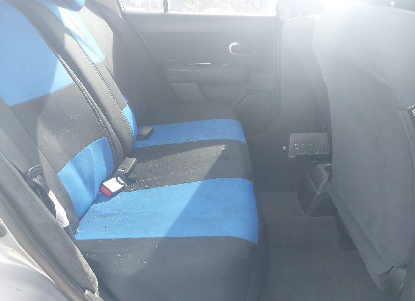 Photo 8 of 2009 Nissan Versa 1.8S (VIN 3N1BC13E79L449658)