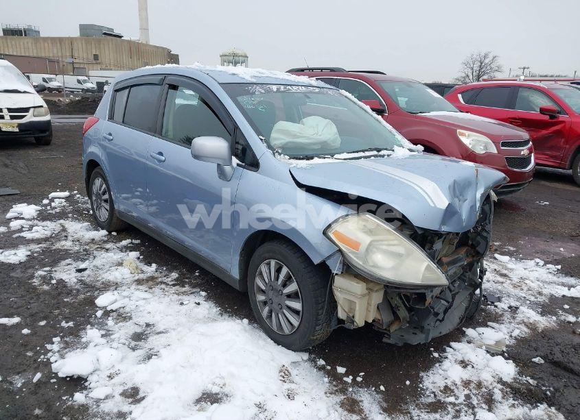 2009 Nissan Versa 1.8S (VIN 3N1BC13E79L460563) main photo