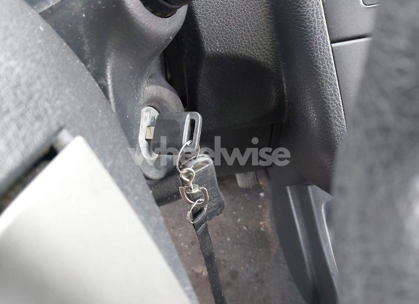 Photo 11 of 2009 Nissan Versa 1.8S (VIN 3N1BC13E79L460563)