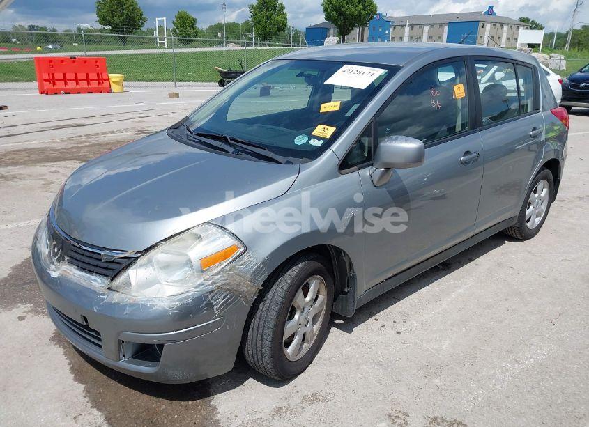 Photo 2 of 2009 Nissan Versa 1.8S (VIN 3N1BC13E79L500110)