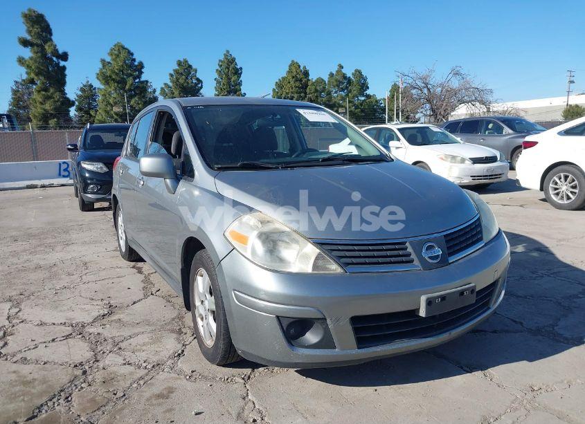 2007 Nissan Versa 1.8SL (VIN 3N1BC13E87L353843) main photo