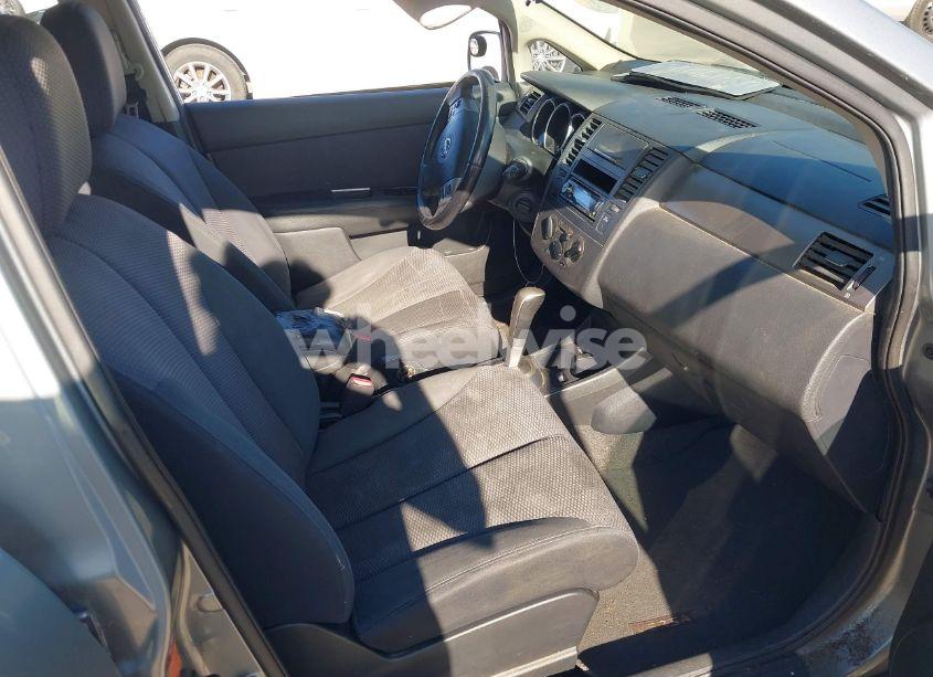 Photo 5 of 2007 Nissan Versa 1.8SL (VIN 3N1BC13E87L353843)