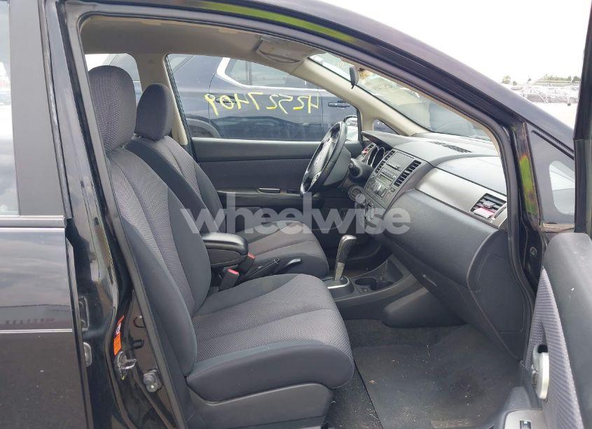 Photo 5 of 2008 Nissan Versa 1.8SL (VIN 3N1BC13E88L358395)