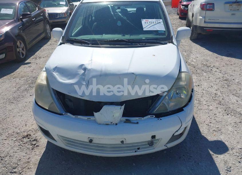 Photo 6 of 2009 Nissan Versa 1.8S (VIN 3N1BC13E89L369690)