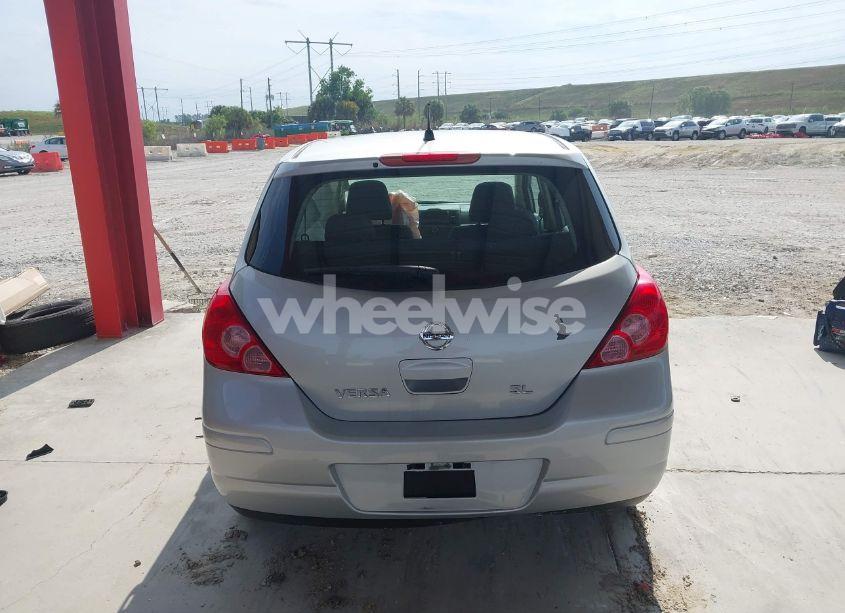 Photo 16 of 2009 Nissan Versa 1.8SL (VIN 3N1BC13E89L371665)