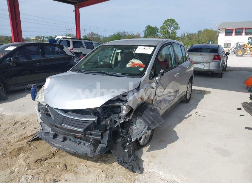 Photo 2 of 2009 Nissan Versa 1.8SL (VIN 3N1BC13E89L371665)