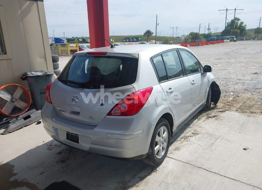 Photo 4 of 2009 Nissan Versa 1.8SL (VIN 3N1BC13E89L371665)
